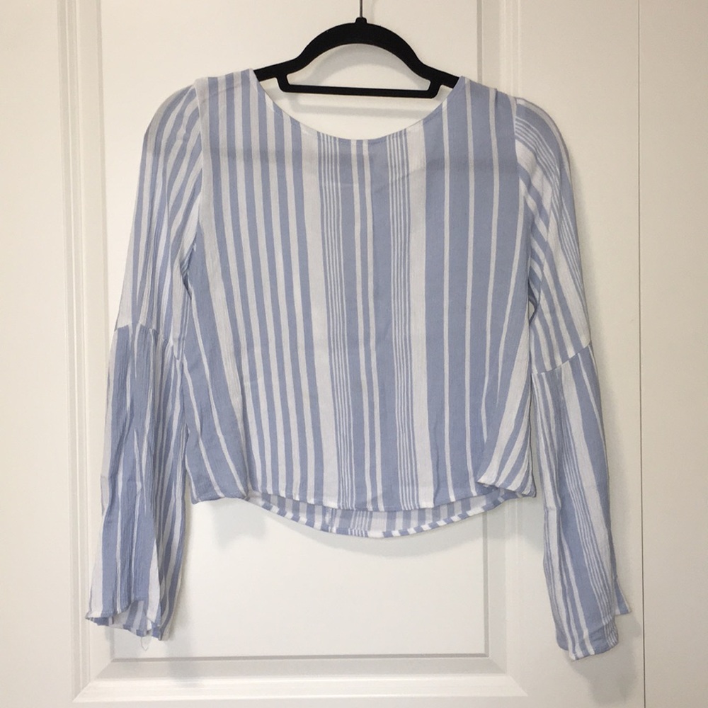 Long sleeved summer blouse